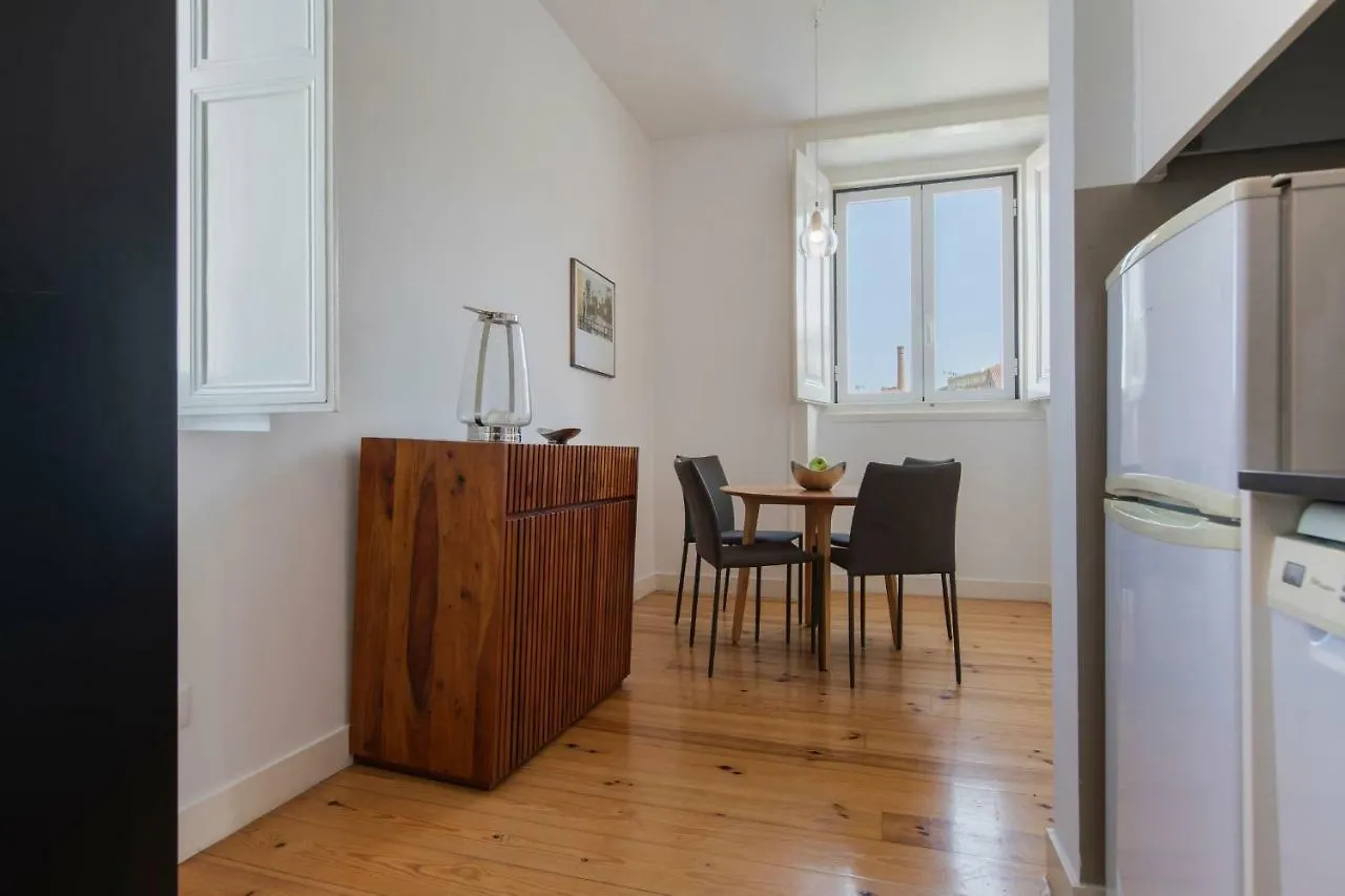 Lovelystay - Sunny Santa Catarina I Лиссабон Португалия