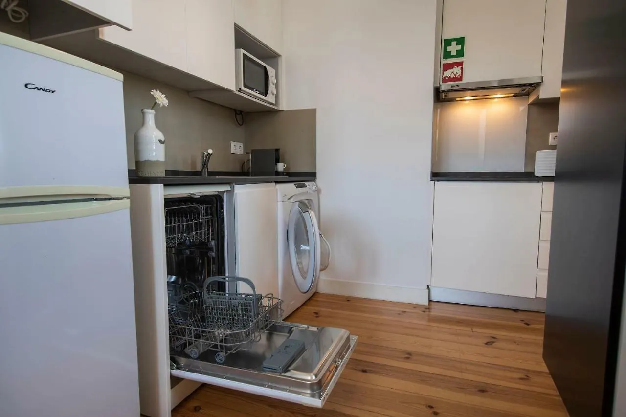 Lovelystay - Sunny Santa Catarina I Lisbon