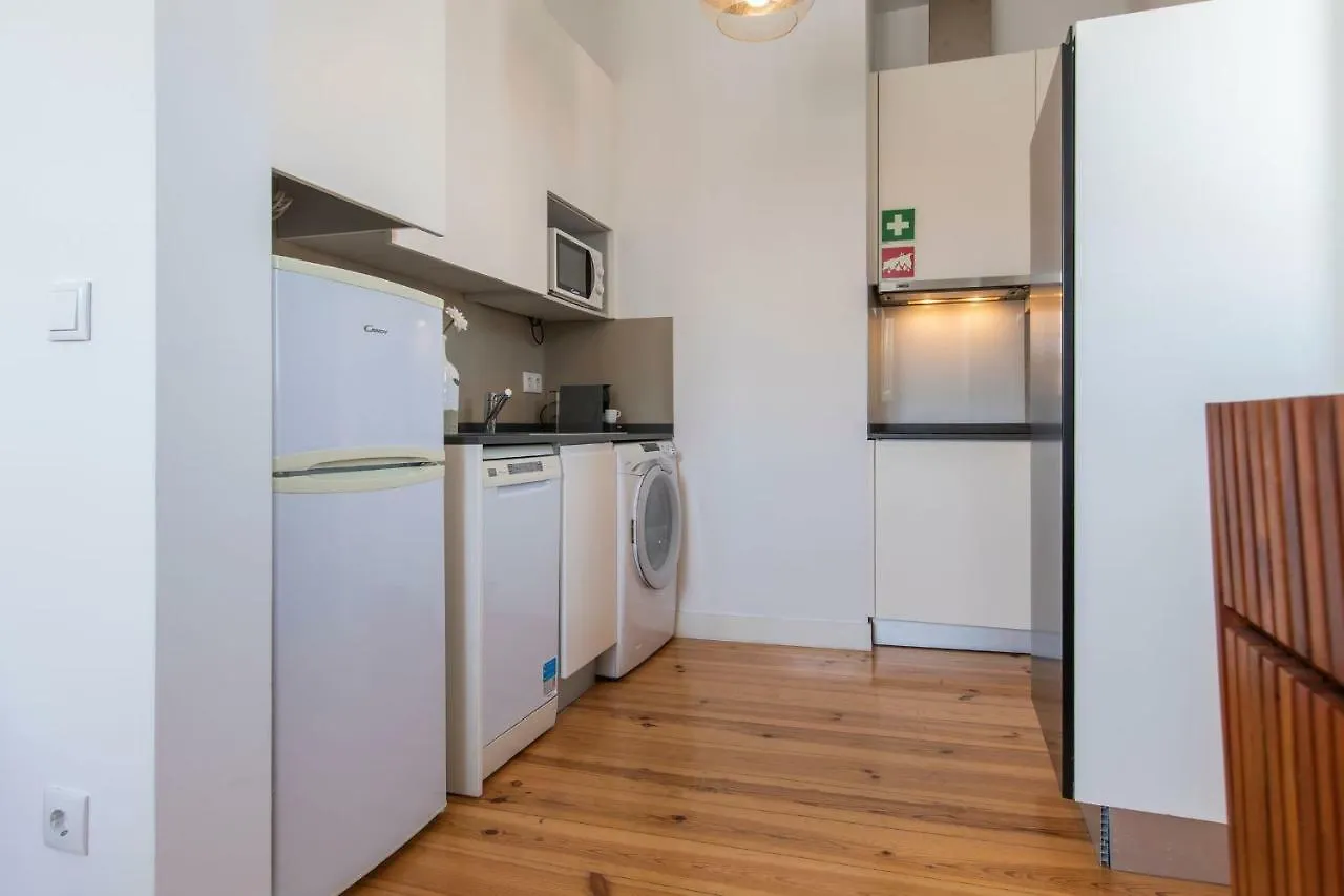 Lovelystay - Sunny Santa Catarina I Lisbon 0*,  Portugal