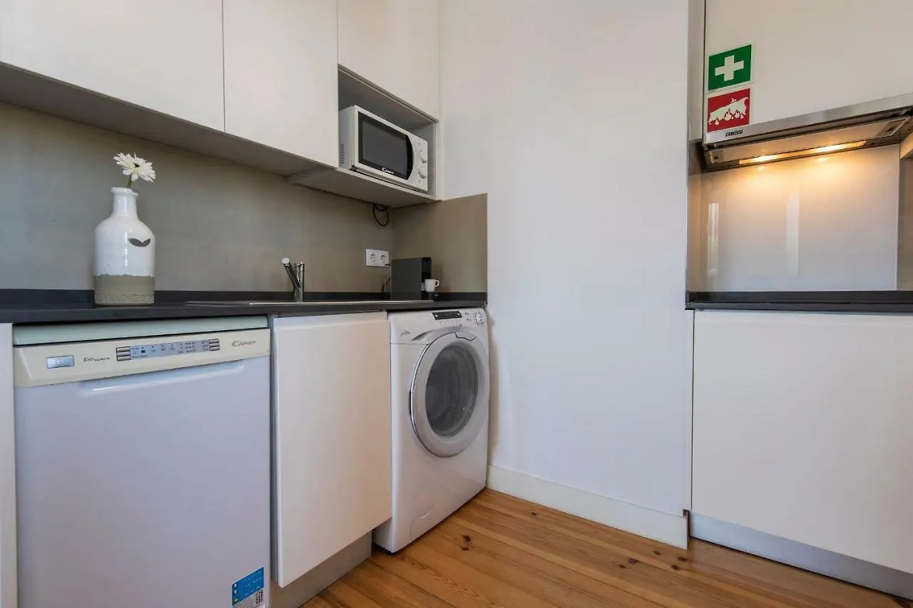 Lovelystay - Sunny Santa Catarina I Lisbon