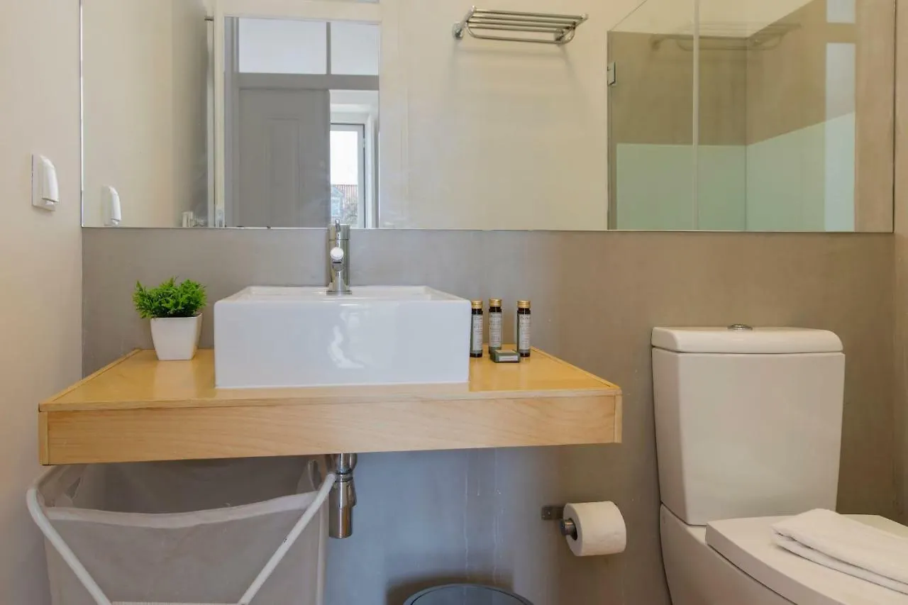 Lovelystay - Sunny Santa Catarina I Lisbon