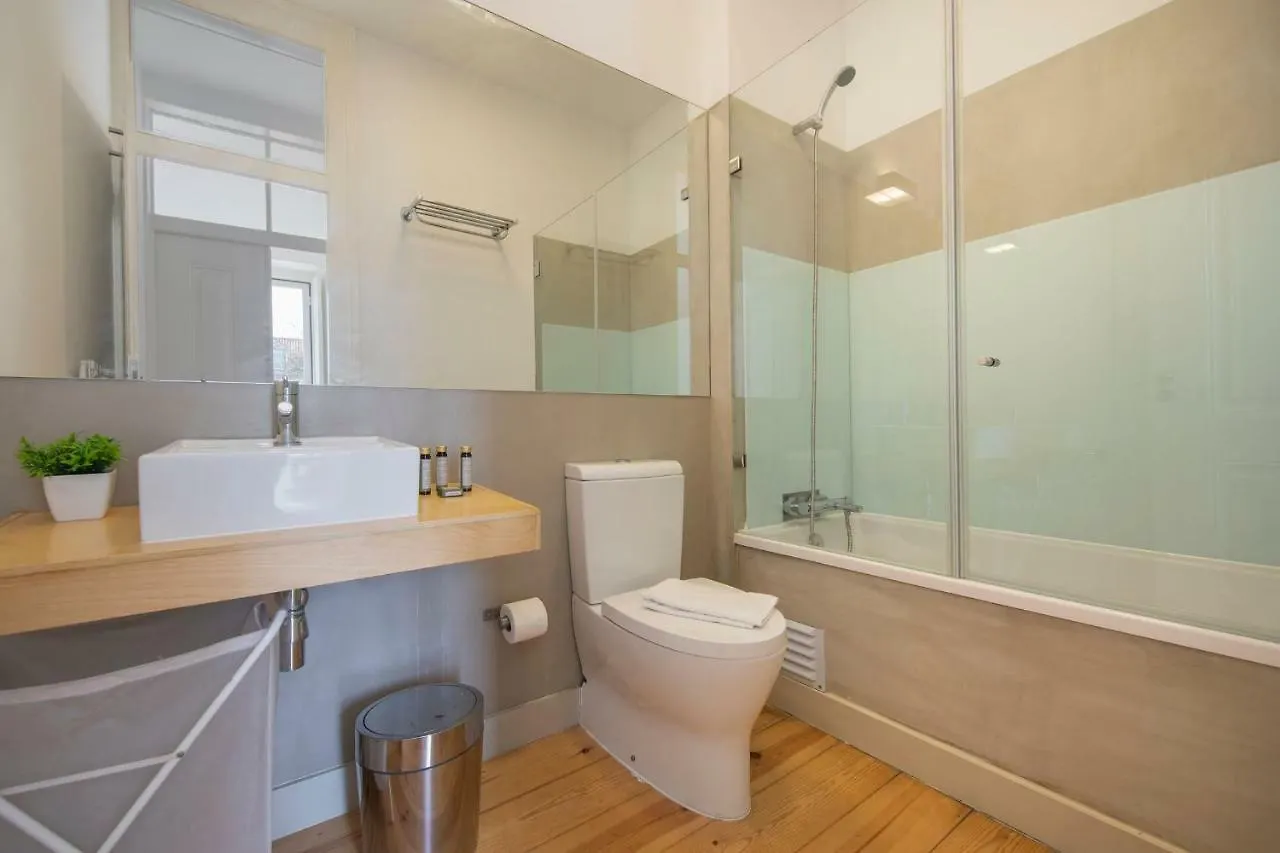 Apartment Lovelystay - Sunny Santa Catarina I Lisbon Portugal