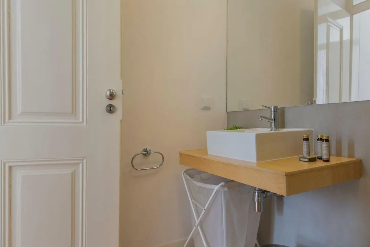 Lovelystay - Sunny Santa Catarina I Lisbon 0*,  Portugal
