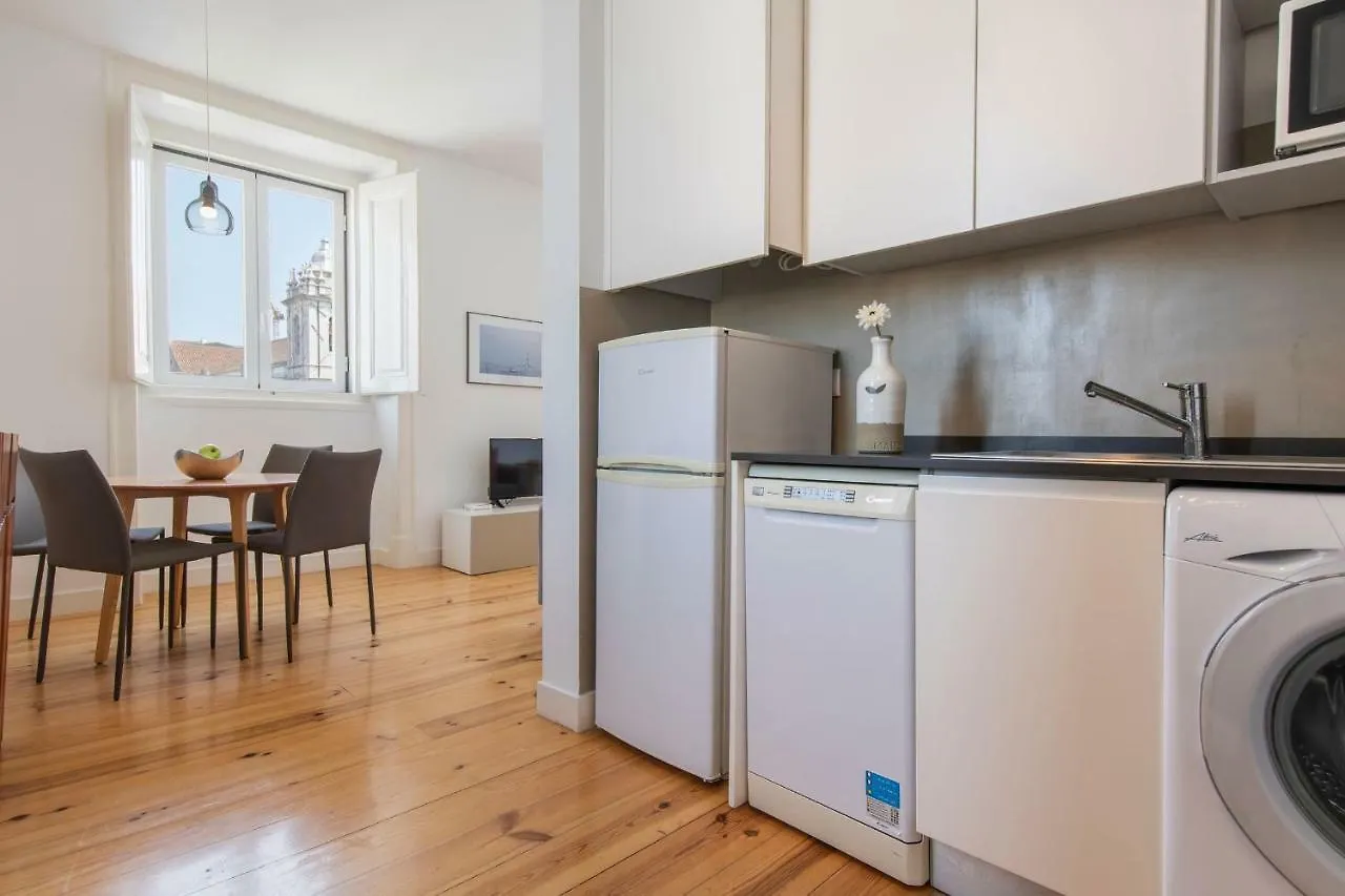 Apartment Lovelystay - Sunny Santa Catarina I Lisbon
