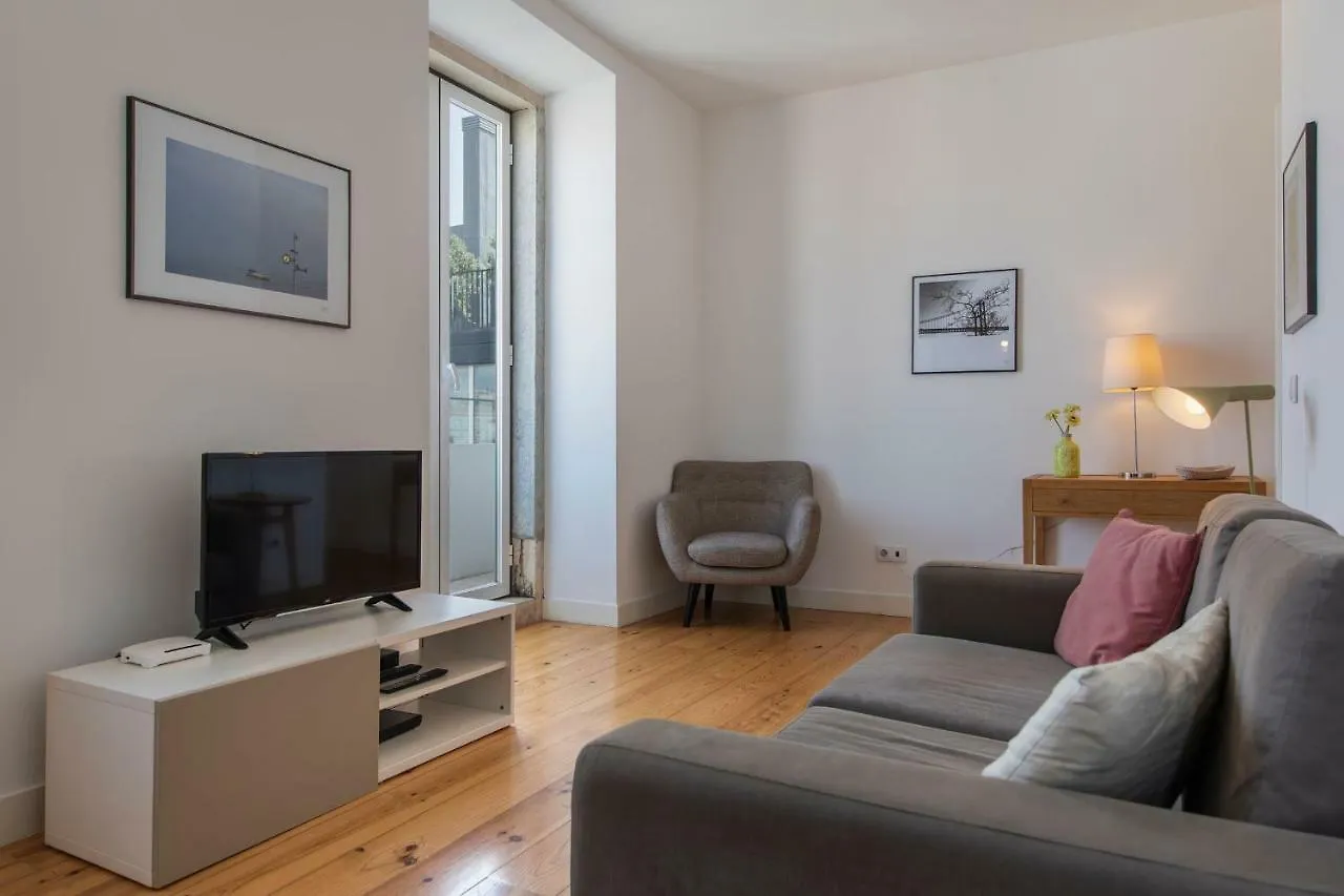 Apartment Lovelystay - Sunny Santa Catarina I Lisbon