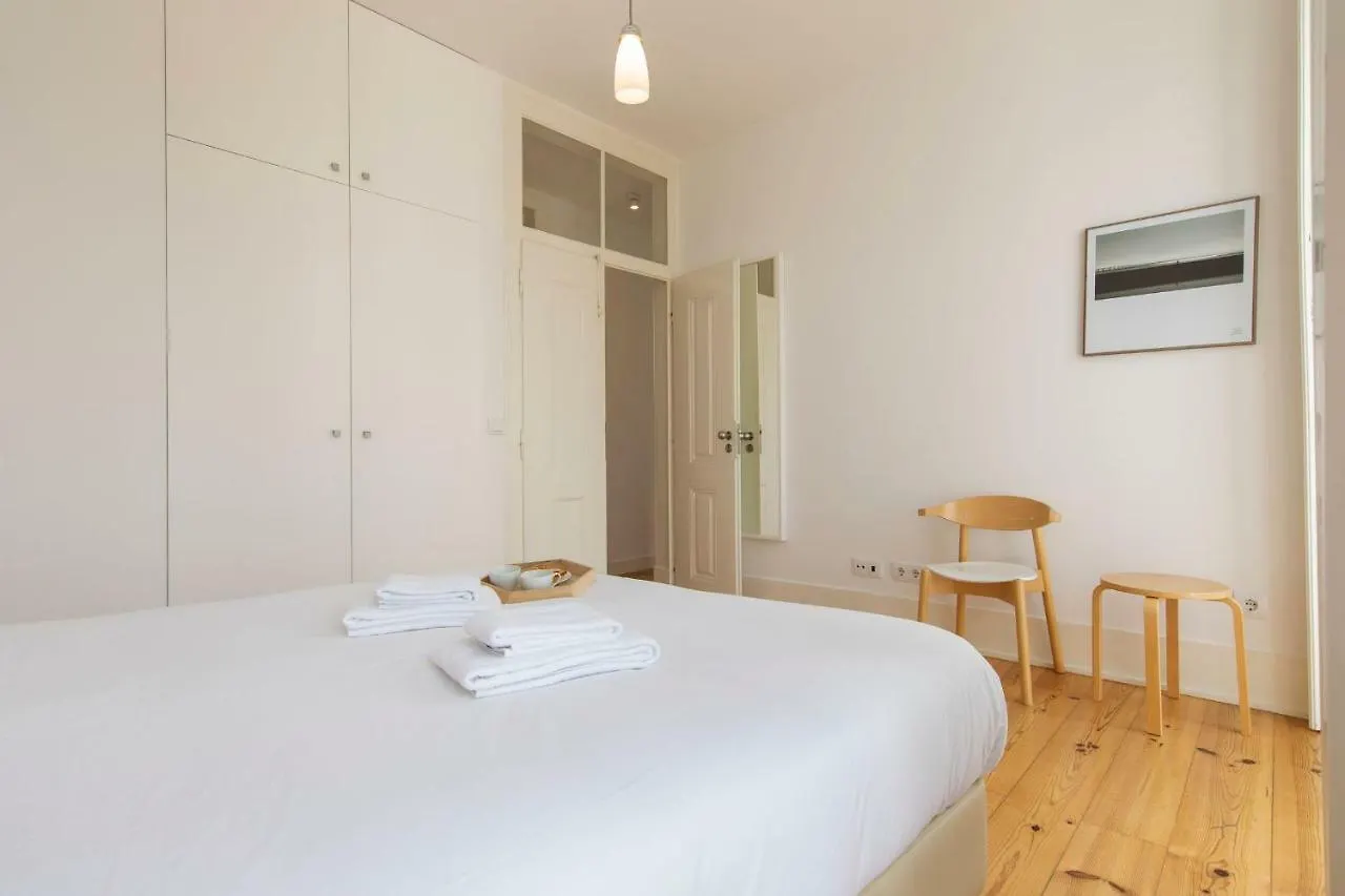 Lovelystay - Sunny Santa Catarina I Lisbon Apartment